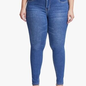 Women's Royalty Jeans Size 18 (Booty Shaping)